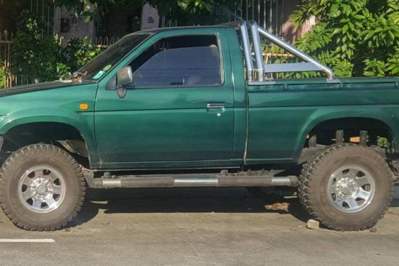 Nissan Ultra Lifted Pathfinder Pickup for sale 