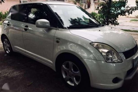 Suzuki Swift 2006 1.4 AT White HB For Sale 