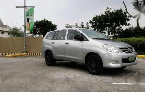 Rush 2011 Toyota Innova J 2.5 D4D