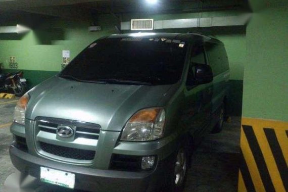 Good Running Condition 2005 Hyundai Starex AT For Sale
