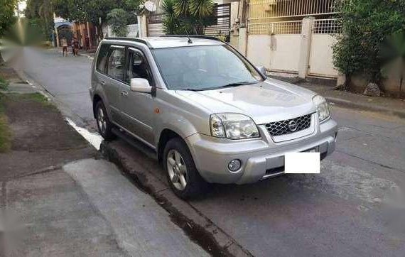 Nissan xtrail 2004 ( all leather interior ) flood free -AUTOMATIC