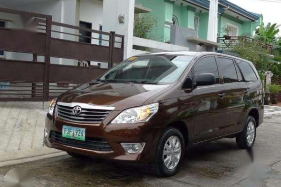 Perfectly Kept 2013 Toyota Innova E Diesel MT For Sale