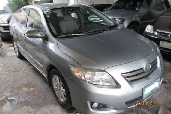 TOYOTA ALTIS G 2011 model ( fresh in and out - showroom condition )