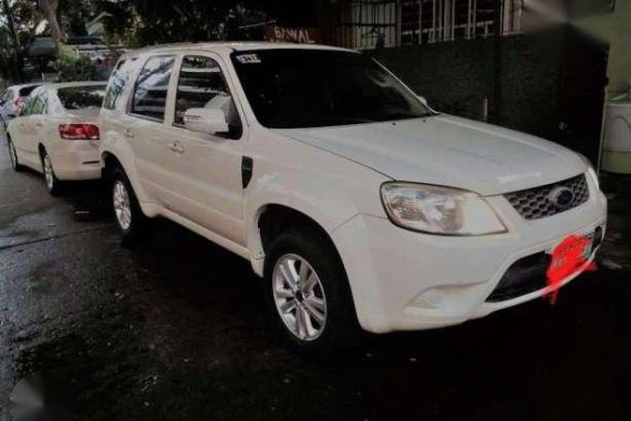 No Issues Ford Escape 2011 XLS AT For Sale
