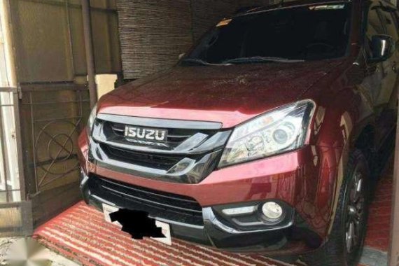 Almost Brand New 2017 Isuzu Mu-X AT Limited Edition For Sale