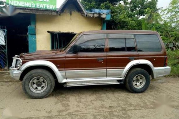 Mitsubishi Pajero 4x4 1995 2.8 MT Brown For Sale 