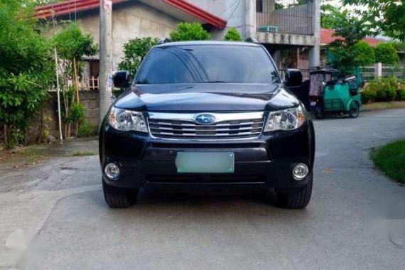 Subaru Forester 2010 2.0 AT Black For Sale 