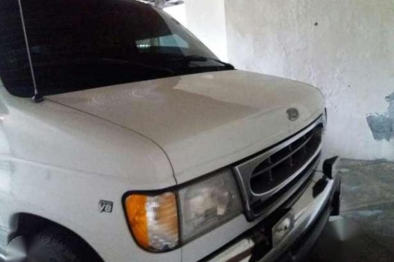 Good Running Condition 2000 Ford E-150 AT For Sale