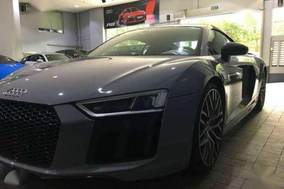 New 2017 Audi R8 V10 Coupe Gray For Sale 