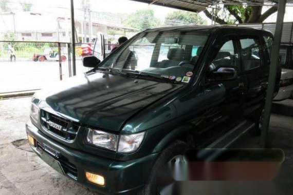 Isuzu Crosswind 2002 Year 150K for sale 