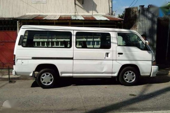 Nissan Urvan 2.7 2010 good for sale 