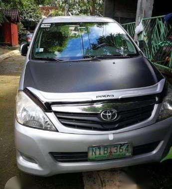 Super Fresh Toyota Innova 2010 Diesel J MT For Sale