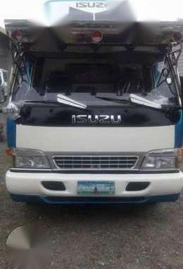 Isuzu Elf 4HE1 15ft MT White Truck For Sale 
