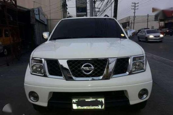 Nissan Navara 2012 4x2 LE for sale 