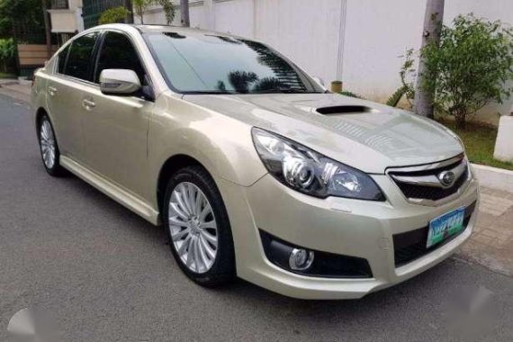 2010 Subaru Legacy 2.5GT AT White For Sale 