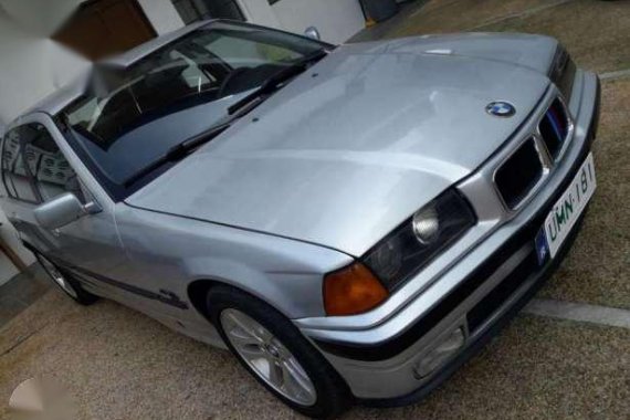 1996 BMW 316i silver color for sale 