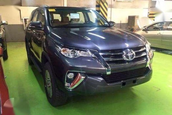 2018 New Toyota Fortuner 4X2 G MT For Sale 