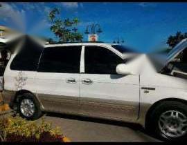 Kia Carnival 2005 model for sale 