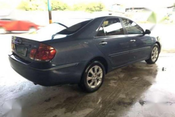 2005 Toyota Camry 2.4 E AT Blue For Sale 