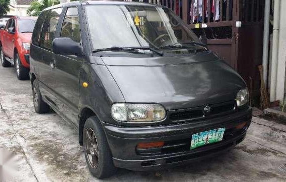 Fresh Nissan Serena AT Gray Van For Sale 