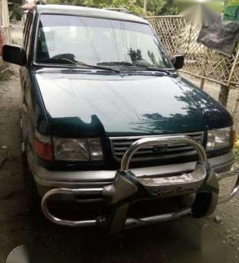 Smooth Shifting 1999 Toyota Revo AT For Sale