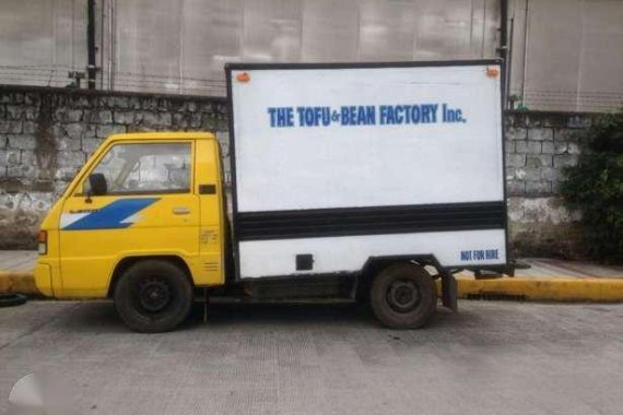 For sale Mitsubishi L300 fb 2005 model