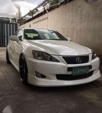 Lexus Is 300 2009 model for sale 