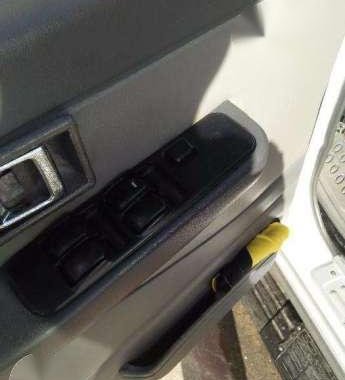 1998 Mitsubishi Adventure like new for sale 