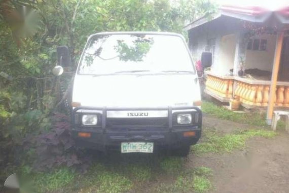 Isuzu Elf 4fg1 like new for sale 