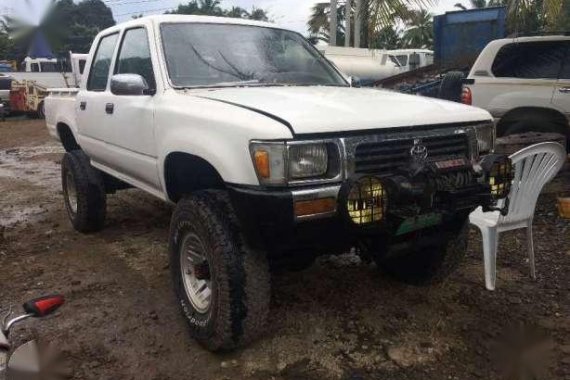 Toyota Hilux 1996 mdl for sale 