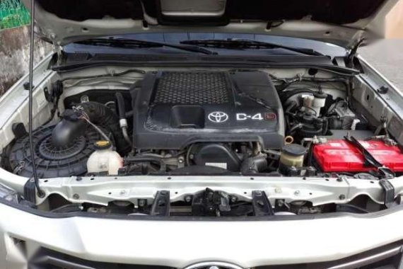 Toyota Hilux 2013 low mileage for sale 