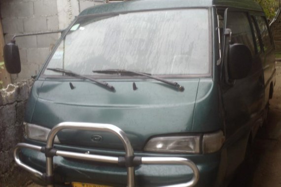 HYUNDAI GRACE SALOON VAN for sale