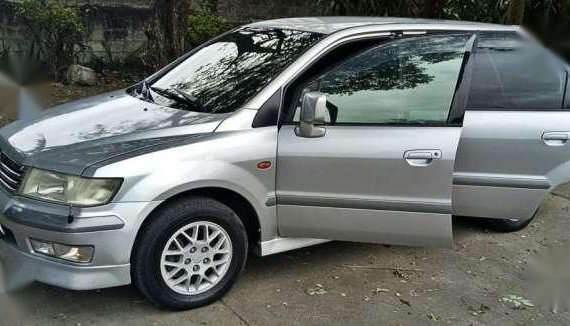 Mitsubishi Grandis Limited AT Silver For Sale 