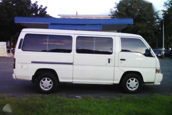 2013 Nissan Urvan VX MT White For Sale 
