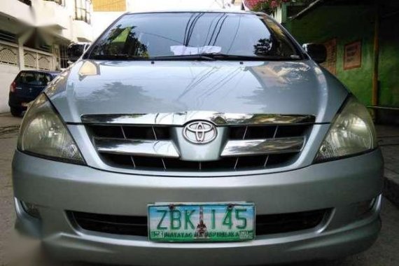 Toyota Innova G 2005 DIESEL MT Silver For Sale 