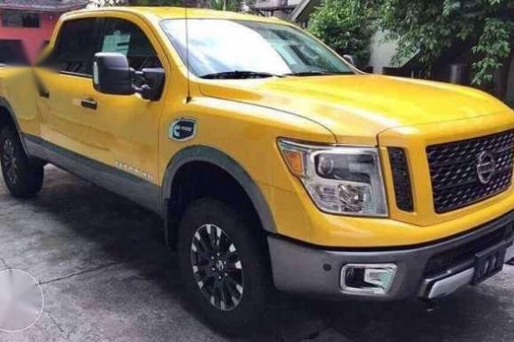 2017 Nissan Titan XD 4x4 AT Yellow Truck For Sale 