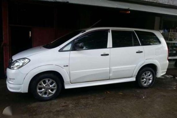 For sale Toyota Innova white color