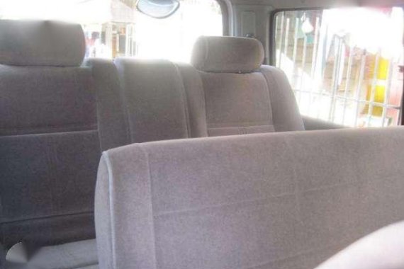 For sale 2002 model Toyota HiAce diesel  