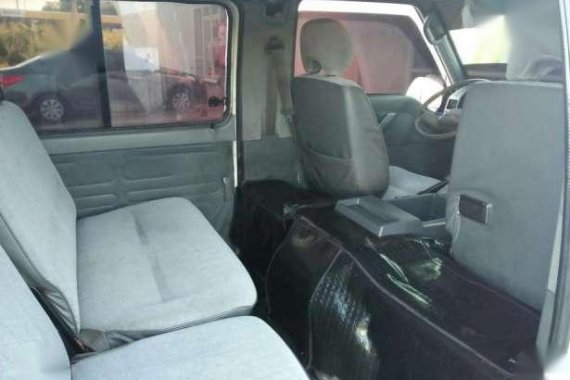 Mitsubishi L300 exceed van for sale 