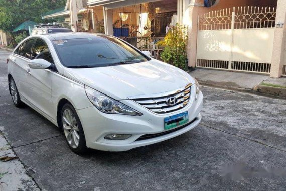 Well-maintained Hyundai Sonata 2014 for sale