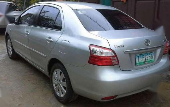 Fresh Toyota Vios 1.3 E AT Silver For Sale 