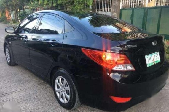 Hyundai Accent 2012 top of condition for sale 