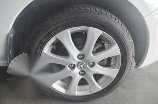 2010 Mazda 2 good as new for sale 
