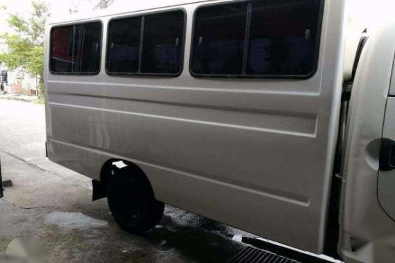 Hyundai H100 2014 MT Diesel White For Sale 