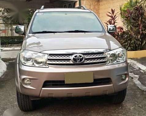 Fully Loaded 2011 Toyota Fortuner G DSL AT For Sale