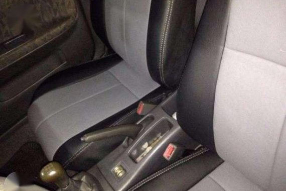 Mitsubishi Lancer 2002 MT Black Sedan For Sale 