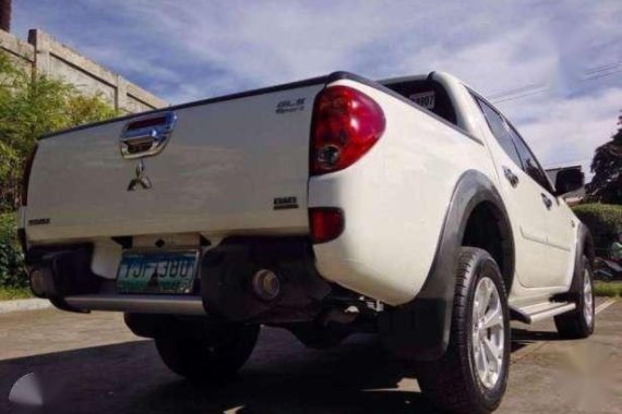 2010 Mitsubishi Strada 2.5 GLS 4x4 White For Sale 