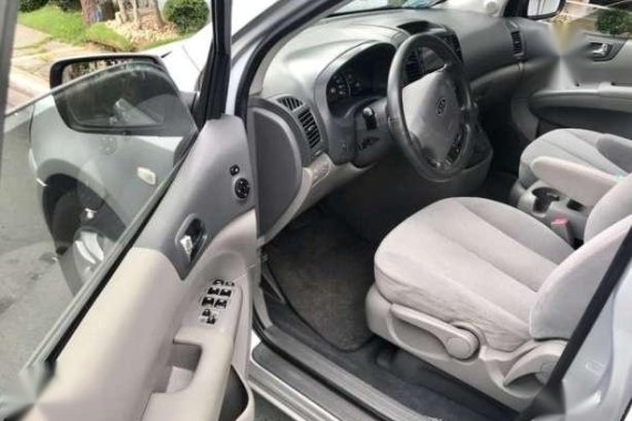 Kia Carnival EX LWB CRDi DSL AT 2010 Silver For Sale 