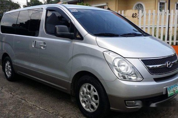 Well-kept Hyundai Starex 2009 for sale