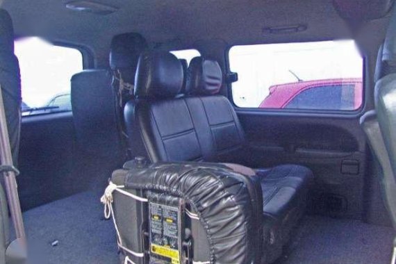 2002 Hyundai Starex Svx 2.5 AT White For Sale 